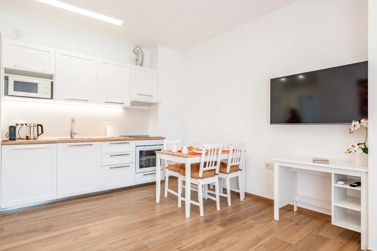 Central Station Apt With Parking Bari 0*,  Italy