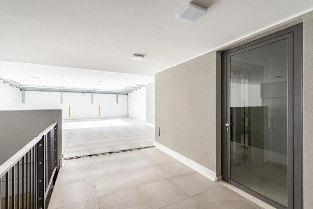 Central Station Apt With Parking Bari Appartamento